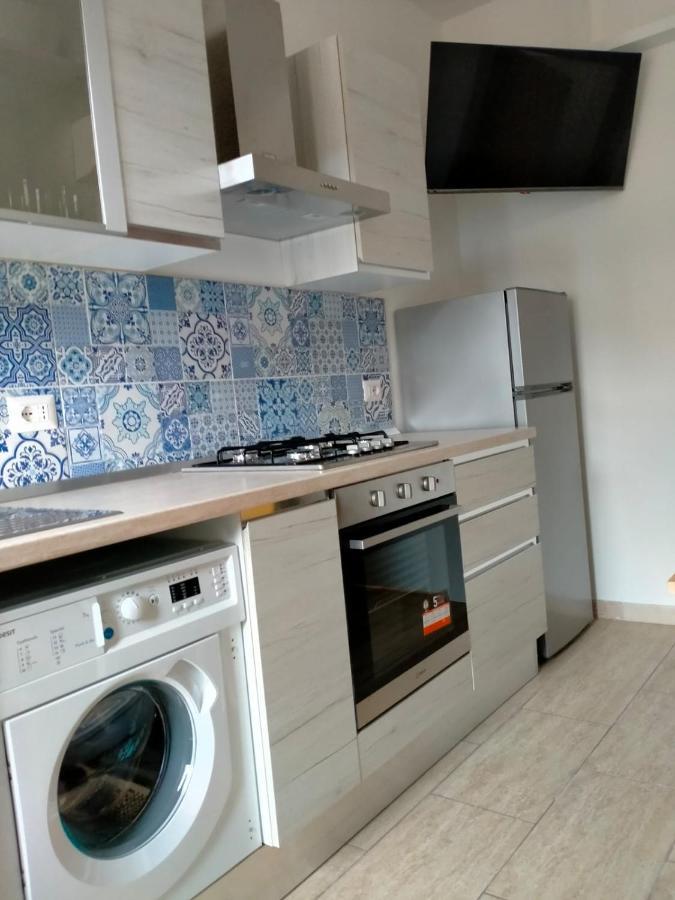 Da Paolo E Laura - In Centro A San Benedetto Apartment ซัน เบเนเดตโต เดล ตรอนโต ภายนอก รูปภาพ