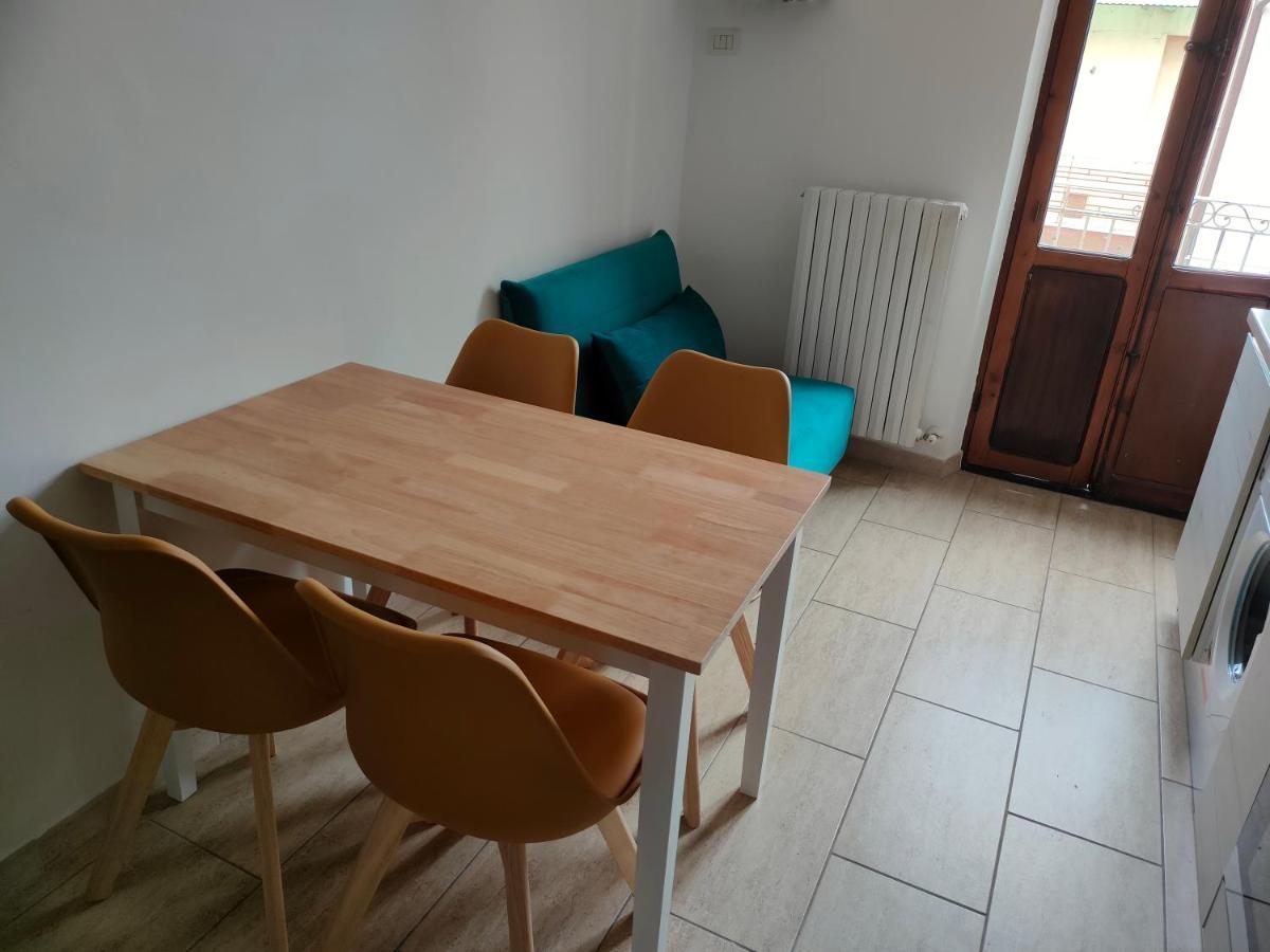 Da Paolo E Laura - In Centro A San Benedetto Apartment ซัน เบเนเดตโต เดล ตรอนโต ภายนอก รูปภาพ