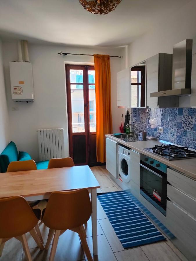 Da Paolo E Laura - In Centro A San Benedetto Apartment ซัน เบเนเดตโต เดล ตรอนโต ภายนอก รูปภาพ